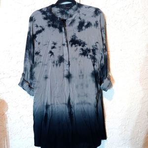 Rock & Republic | Large Tie-Dye Roll Tab Sleeve Tunic